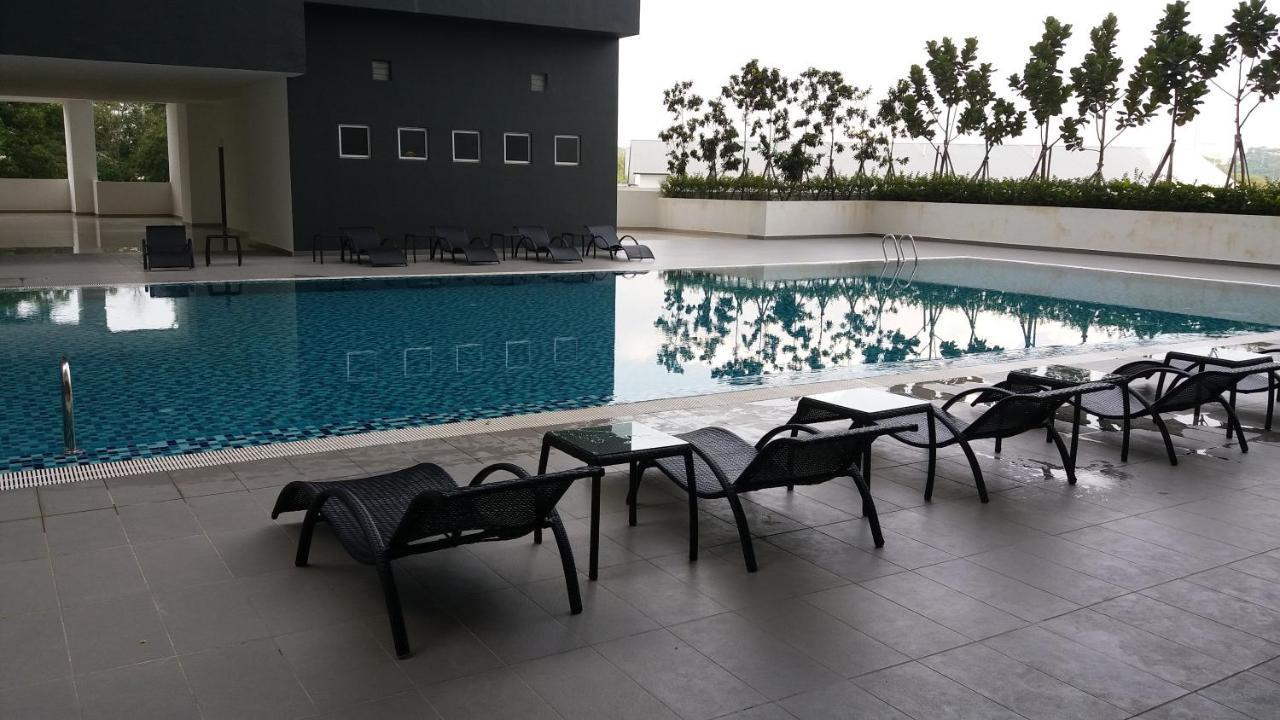 Aliff Residences 艾麗軒 Johor Bahru Dış mekan fotoğraf
